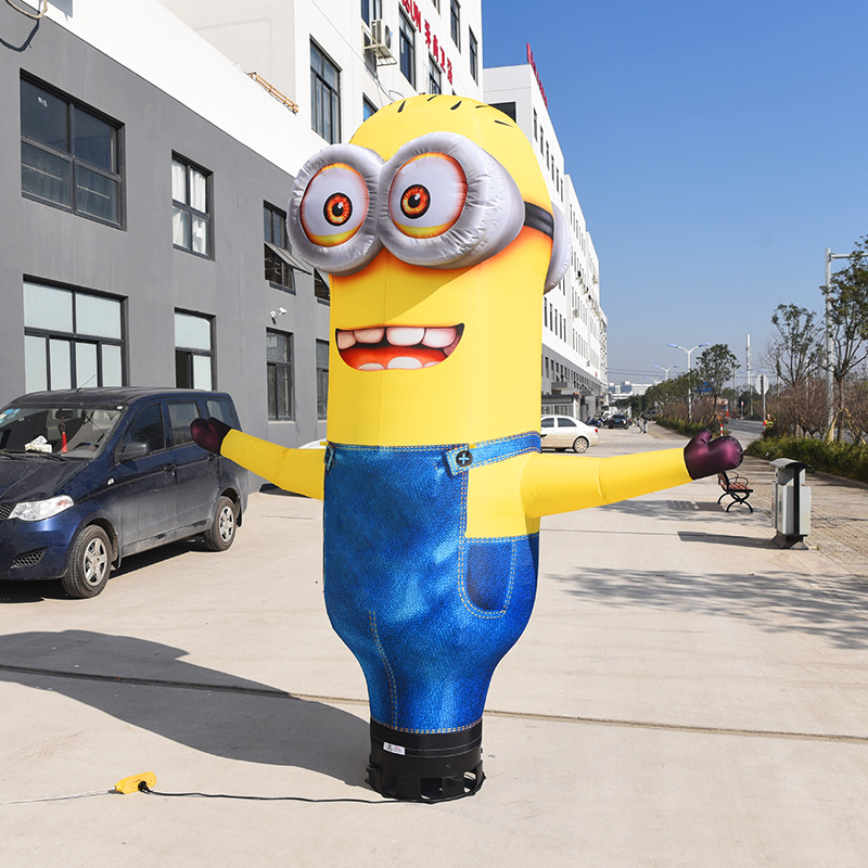 luftdanser minion - dansende figur kommerciel reklamemand fyr